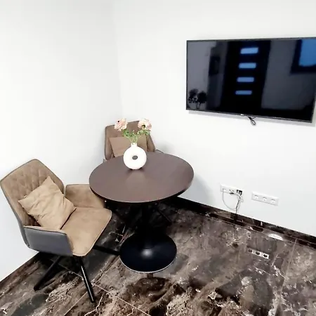 Einliegerwohnung Neu In Enz Horrheim Апартаменты